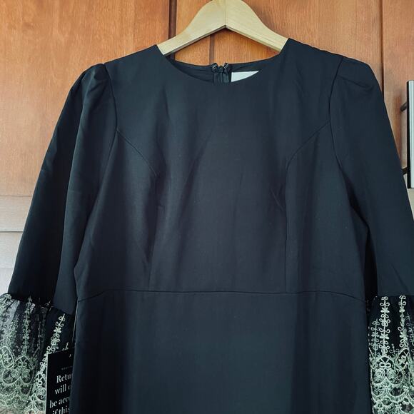 Pomander Place Black Lillith Dress Lace Maxi Size Large - Picture 3 of 11